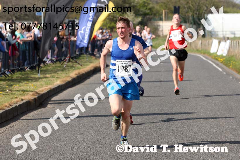 North Tyneside 10k Road Race, Whitley Bay. Photo:  David T. Hewitson/Sports for All Pics